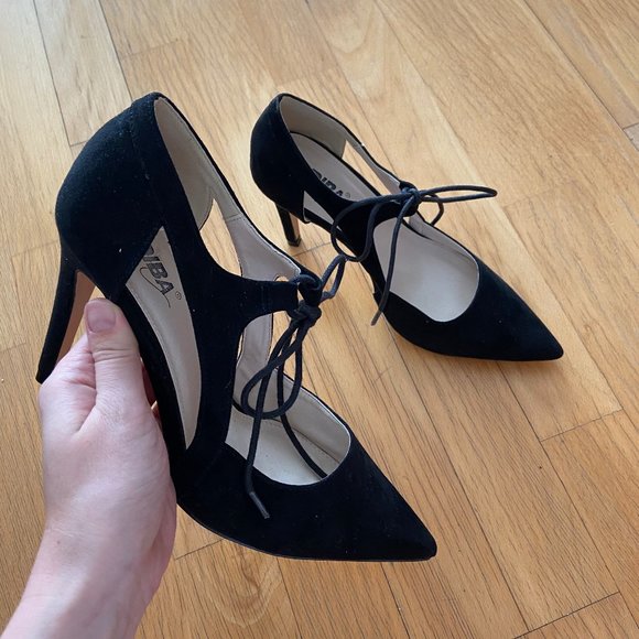 Black Tie Up Heels - Picture 3 of 3